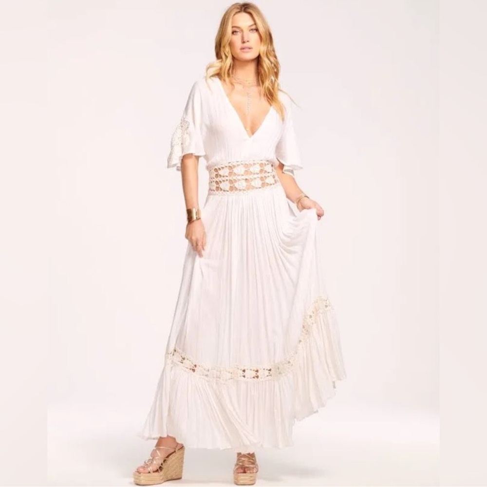 Ramy Brook Mimi Embroidered Lurex
Maxi Dress, NWT, Size L
$125 $366